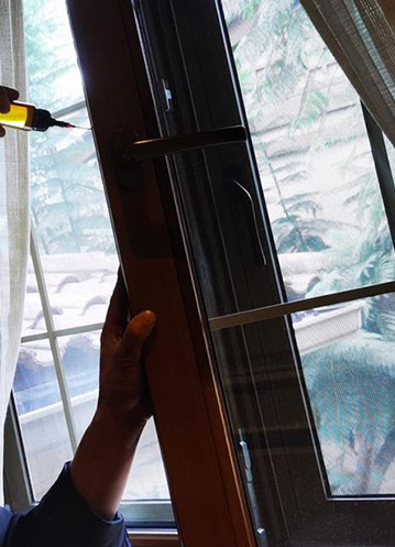 為什么有些窗戶會(huì)漏水？該怎么解決？