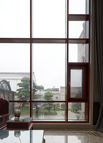 森鷹窗業(yè)半年報(bào)凈利預(yù)增50.1%—93.88% 擬推2023年限制性股票激勵(lì)計(jì)劃