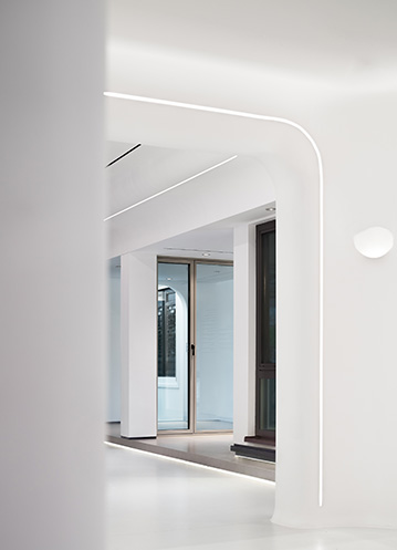 中國建筑節(jié)能協(xié)會標準《零碳辦公建筑評價標準》、《辦公建筑碳排放核算標準》編制組成立暨第一次工作會議順利召開