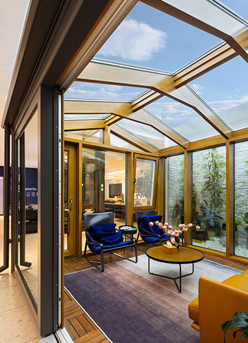 王春元：加快推進(jìn)傳統(tǒng)產(chǎn)業(yè)轉(zhuǎn)型升級(jí) 為構(gòu)建貴州現(xiàn)代綠色低碳產(chǎn)業(yè)體系助力